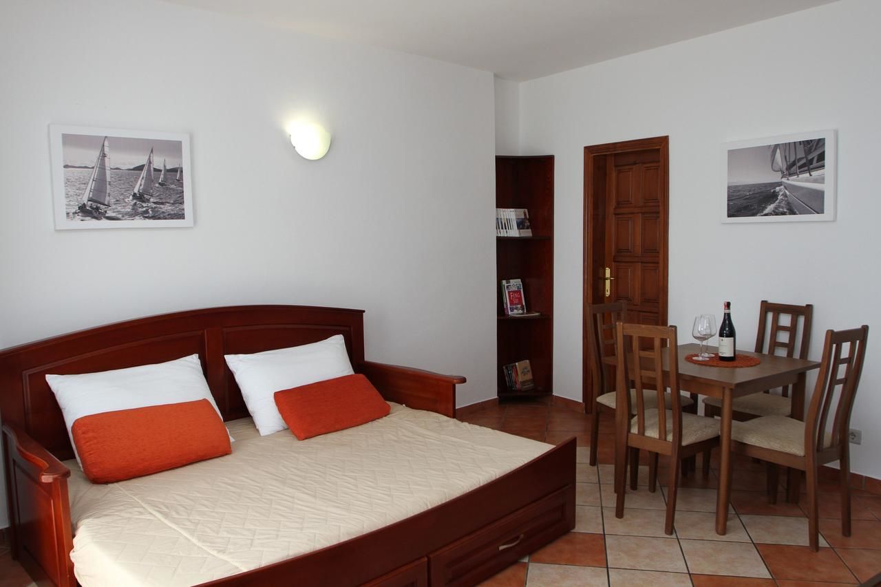 Апартаменты Adriatic Apartment Улцинь