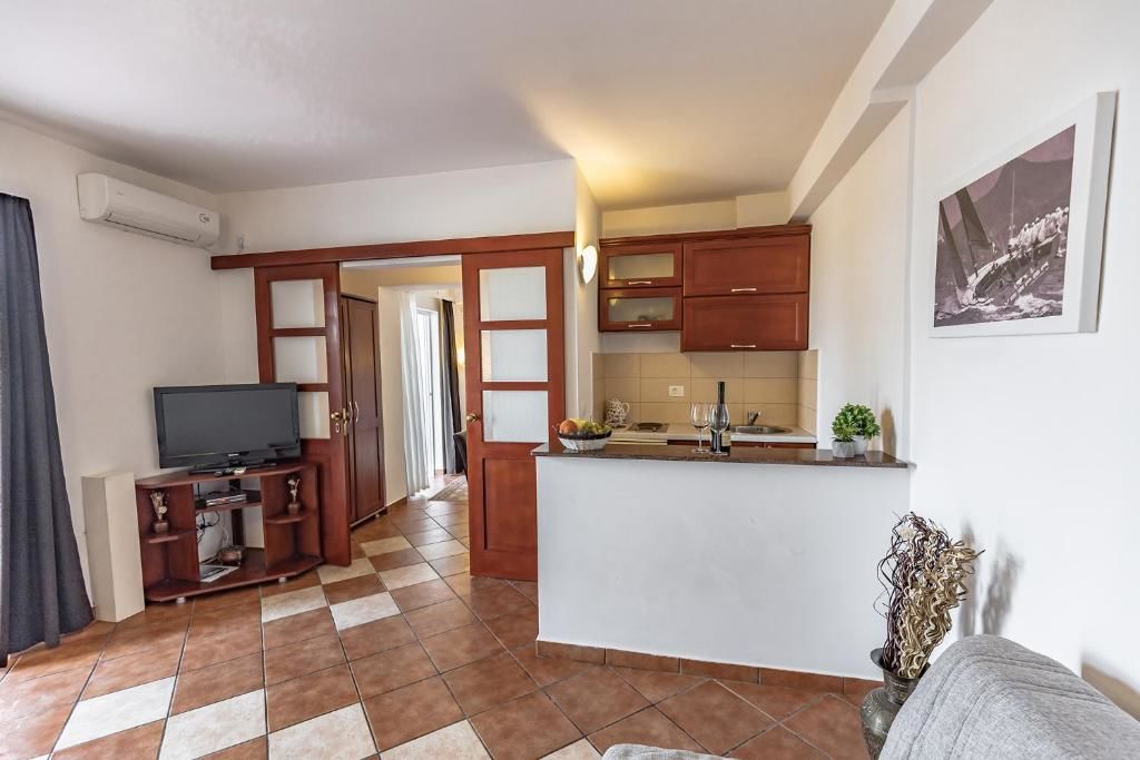 Апартаменты Adriatic Apartment Улцинь-53