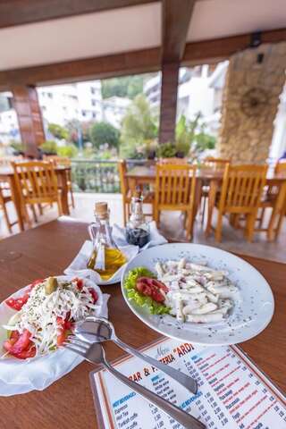 Апартаменты Adriatic Apartment Улцинь-6
