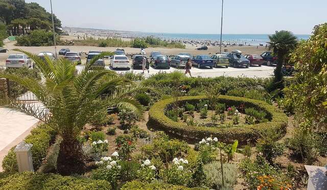 Апартаменты Adriatic Apartment Улцинь-24